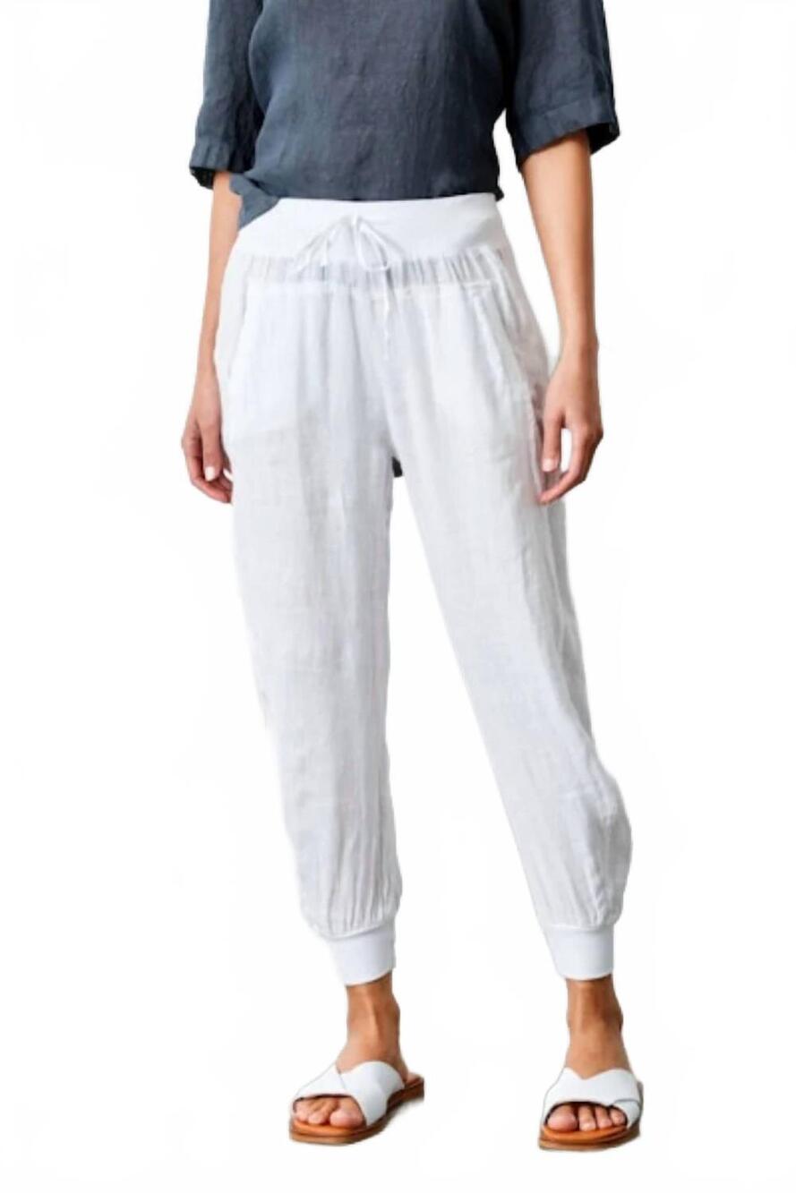 NEW SUZY D ultimate pull-on joggers in white